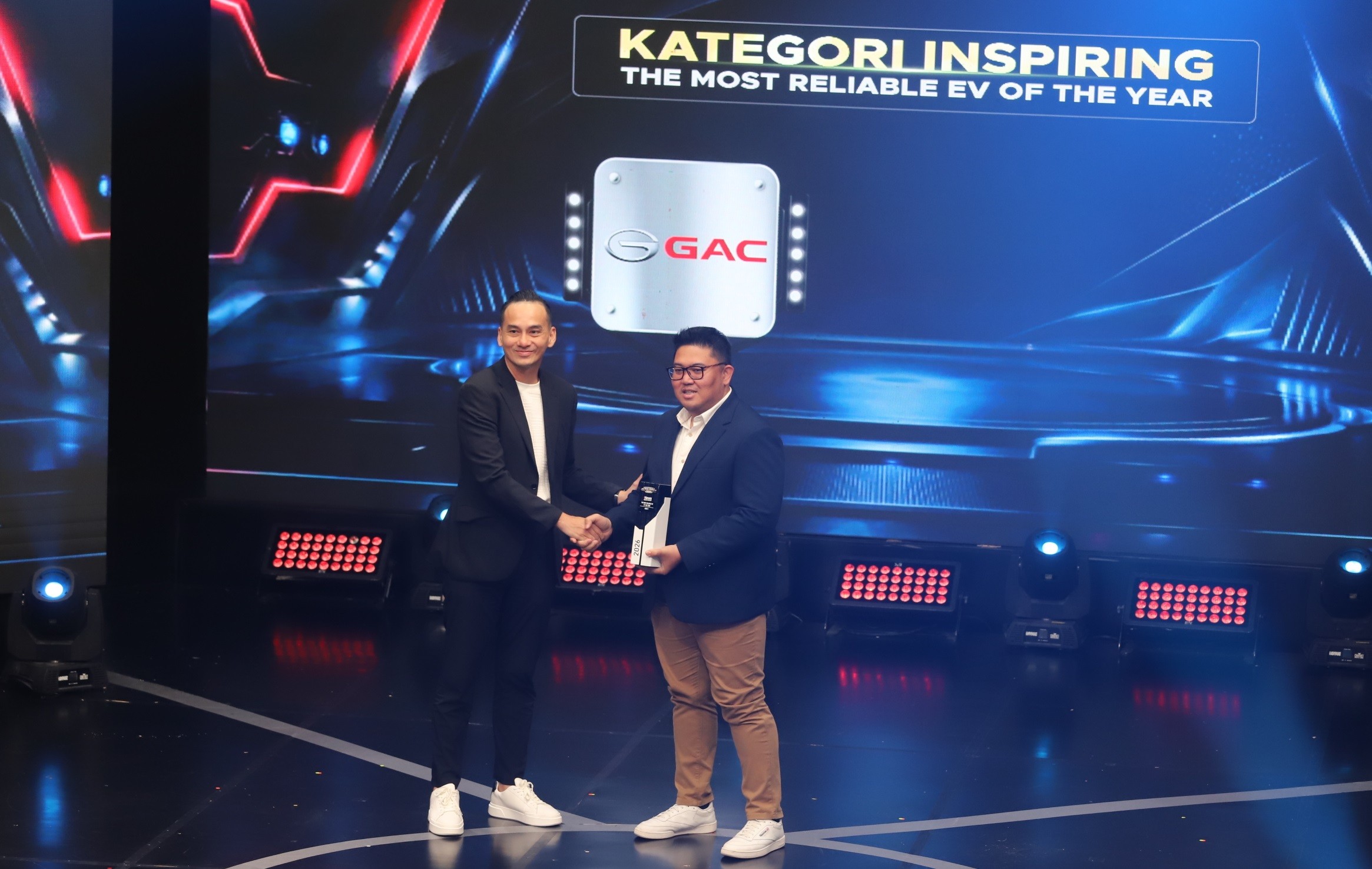 Aion V Dapat Penghargaan The Most Reliable EV of The Year di Indonesia Automotive Awards 2026