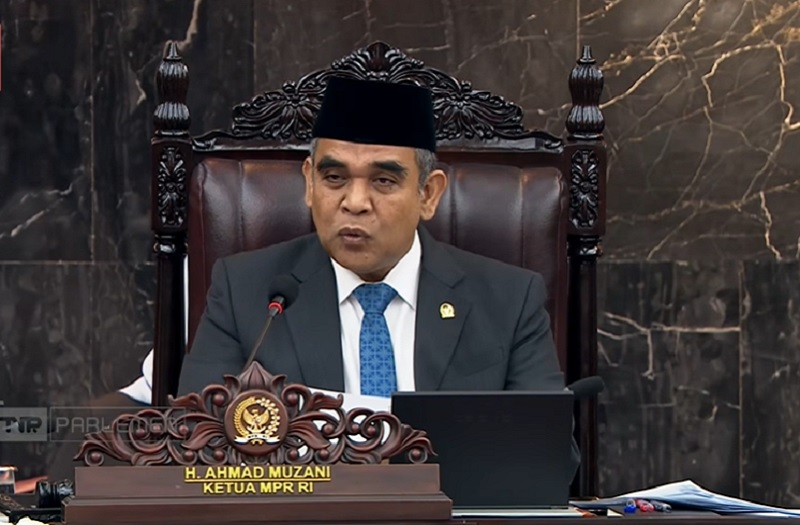 Ahmad Muzani Baca Pantun di Sidang Tahunan MPR: Mari Bersatu, Jangan Saling Menghujat