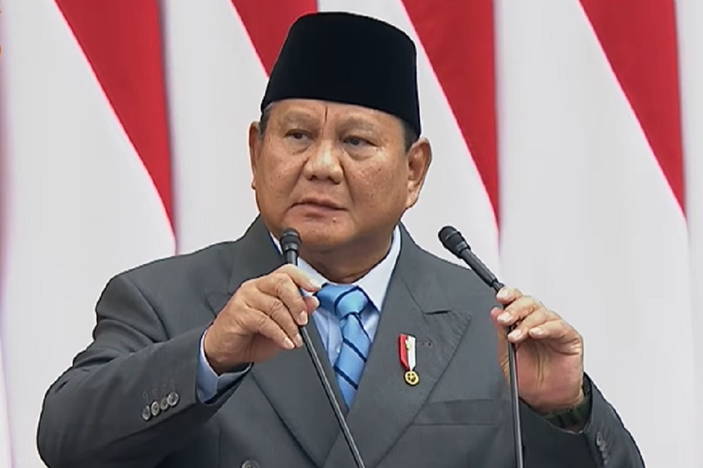 Prabowo Dapat Laporan Ibu Hamil Tempuh 9 Jam ke RS, Siapkan Terobosan Ambulans Udara