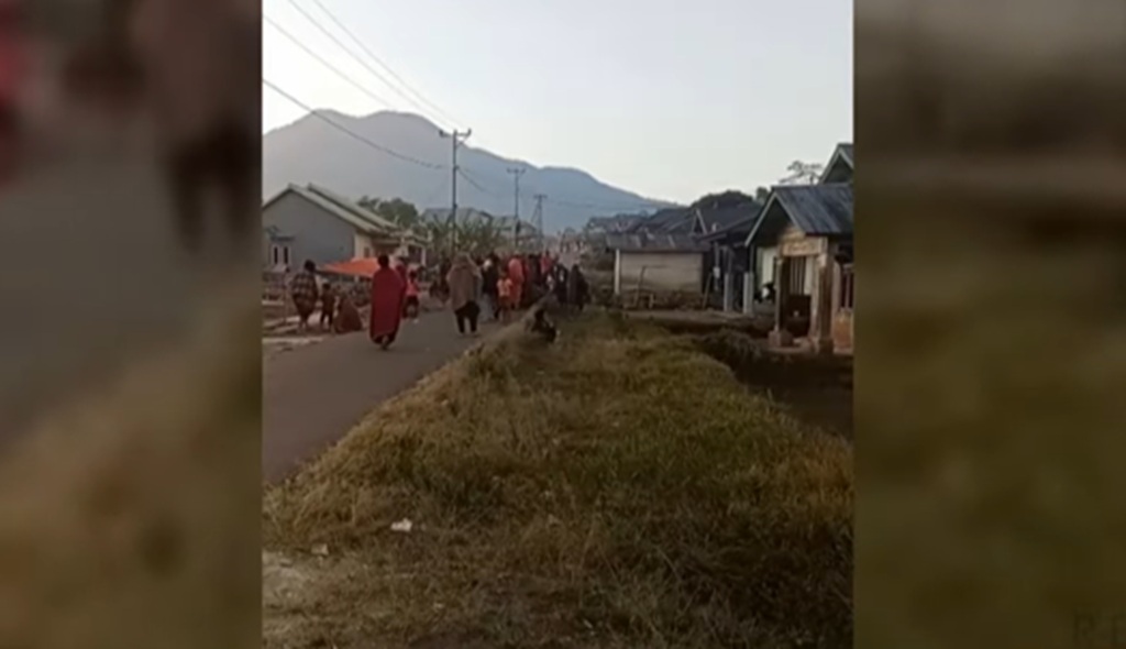 Gempa Besar M7,7 Guncang Nagekeo NTT, 2 Orang Meninggal Dunia di Sikka