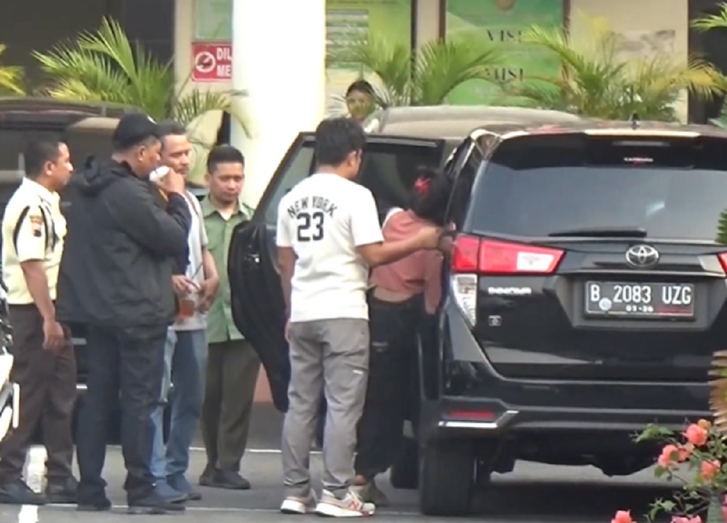 Pengunjung Wanita Ditangkap usai Nekat Selundupkan Sabu ke Terdakwa di PN Semarang