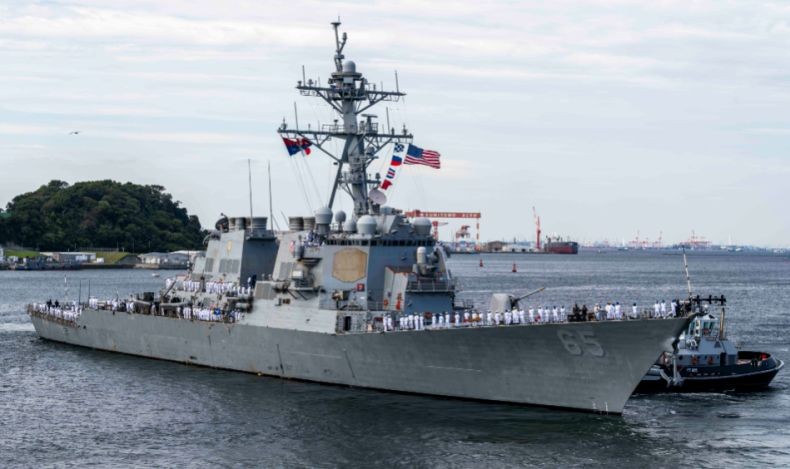 Kapal Perang AS USS Benfold Mati Listrik 4 Hari di Laut China Selatan