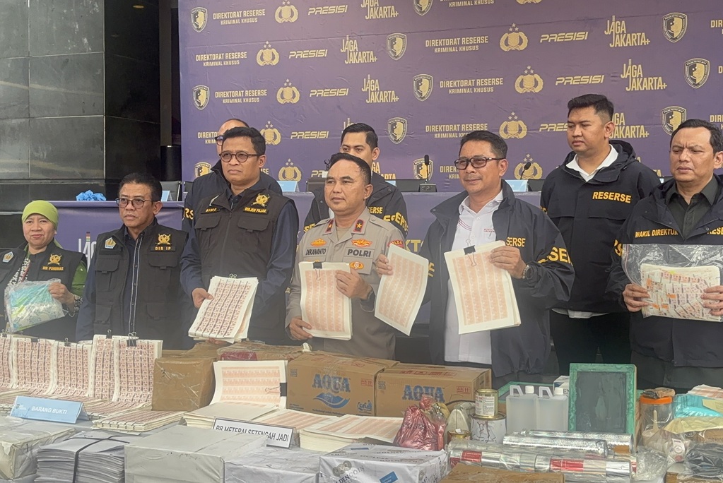 Polisi Sita 3,4 Juta Materai Palsu, Kerugian Negara Tembus Rp1 Triliun
