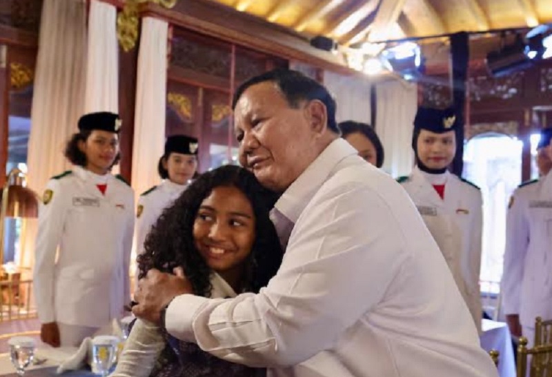 Prabowo Undang Petugas Upacara HUT ke-81 RI ke Hambalang, Beri Apresiasi