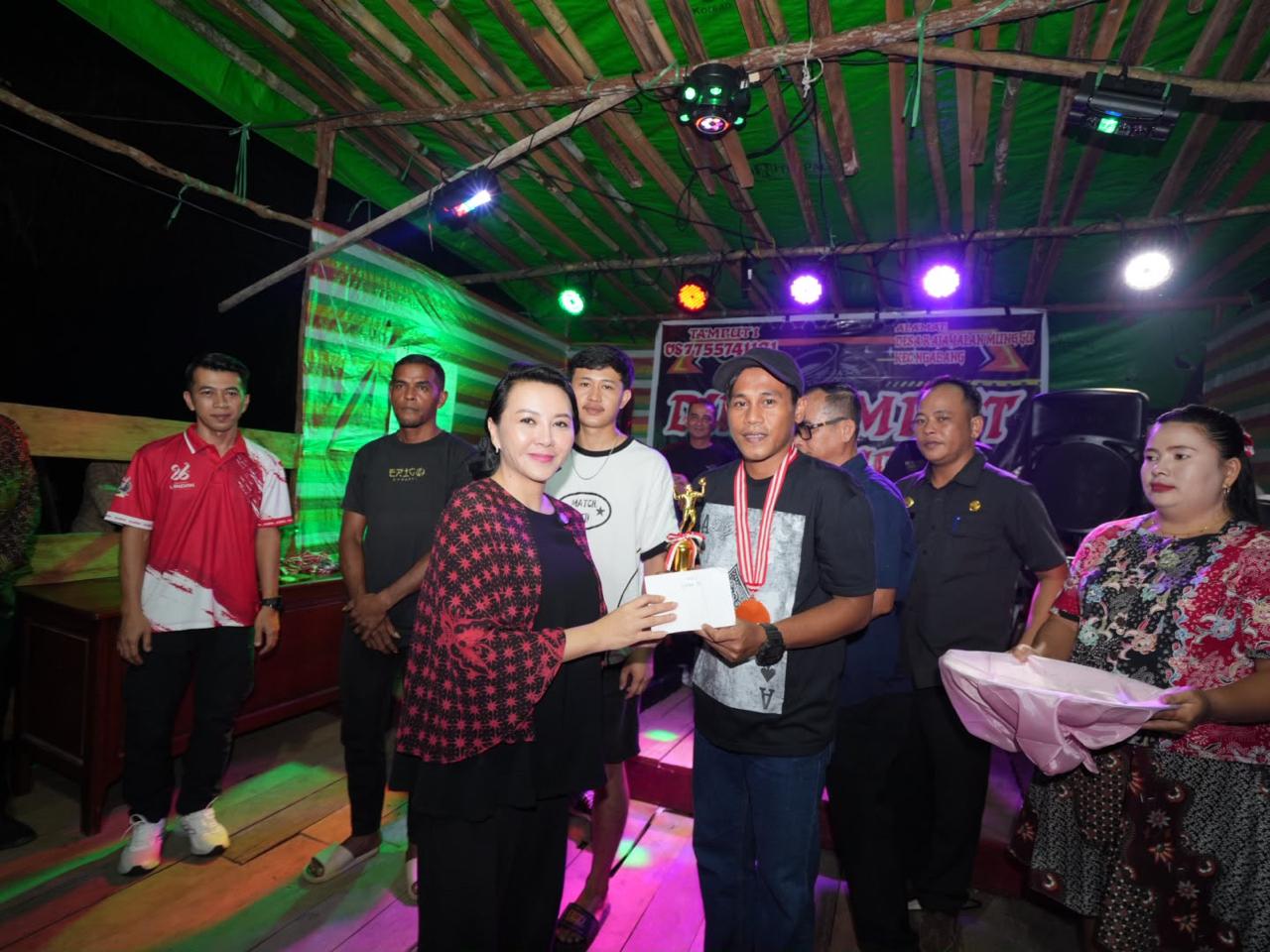 Bupati Landak Hadiri Puncak HUT RI Desa Ambarang, Dorong Kebersamaan di Tengah Keterbatasan Anggaran