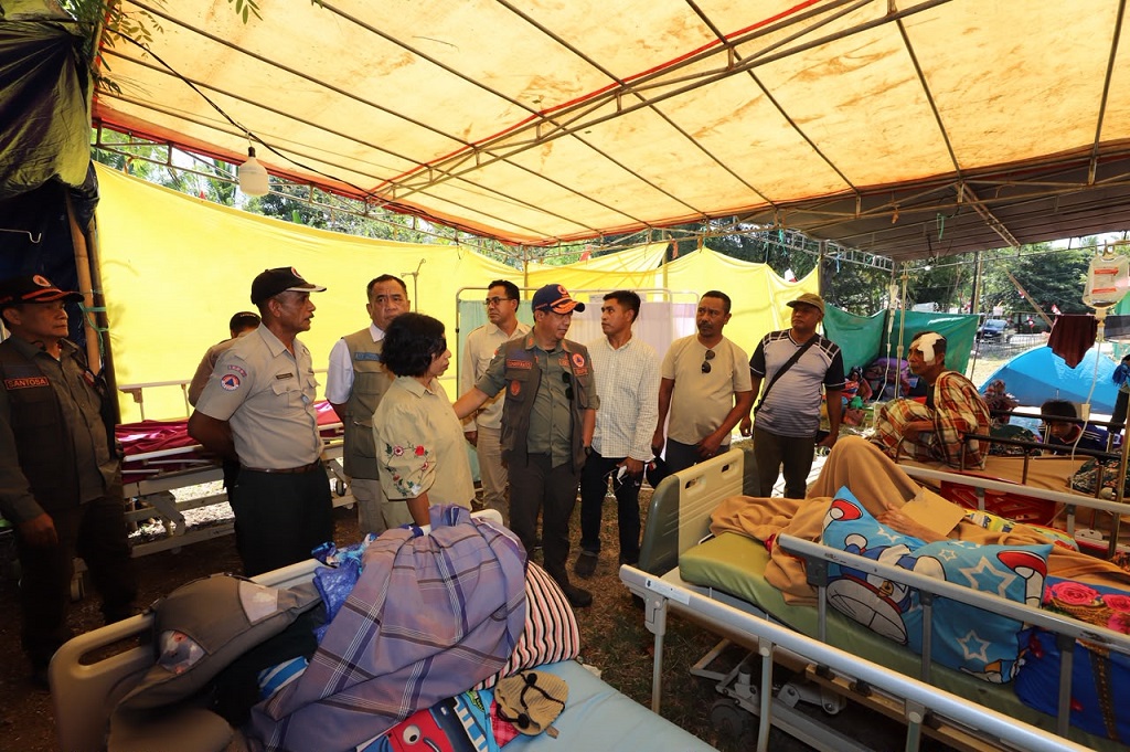BNPB: 3.752 Gempa Susulan Guncang NTT, 92.735 Warga Mengungsi