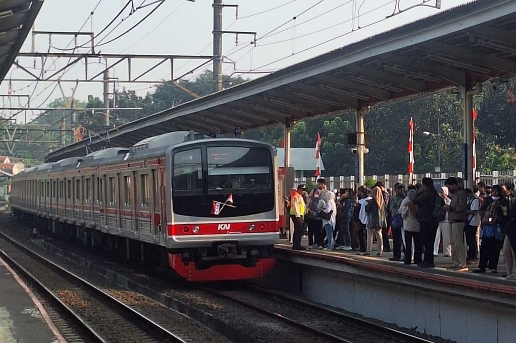 2 Insiden KRL Tabrak Warga Terjadi Pagi Ini, Picu Gangguan di Rute Bogor dan Tangerang