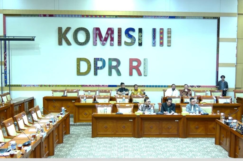 Kabareskrim Absen Rapat Bahas Konflik Agraria di DPR, Eks Wakapolri: Jangan Dibiasakan