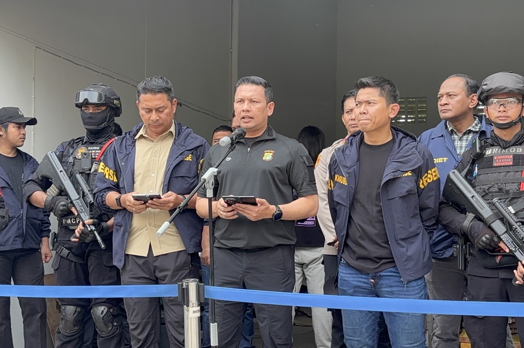 Polda Metro Bongkar Pabrik Uang Palsu Rp36 Miliar di Tangsel, Tangkap 4 Orang