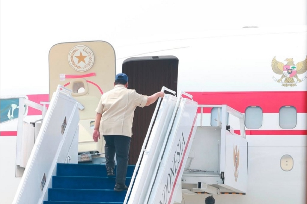 Prabowo Berangkat ke Kalimantan, Pimpin Langsung Penanganan Karhutla