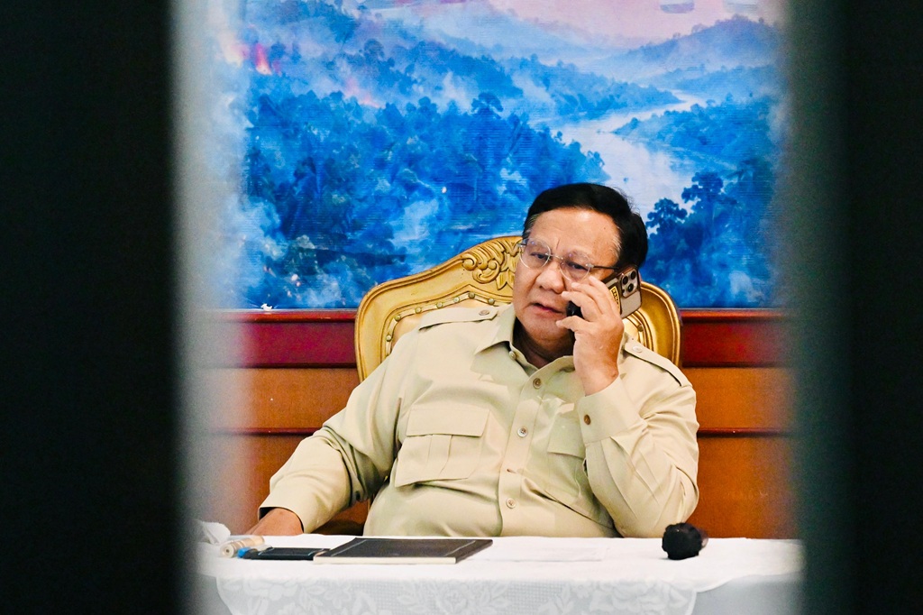 Prabowo Respons Cepat Penanganan Karhutla Kalteng, Langsung Telepon Minta Tambahan Alat
