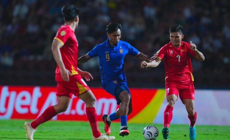 Vietnam Gilas Thailand 2-0 di Bangkok, Gelar Piala AFF 2026 Makin Dekat