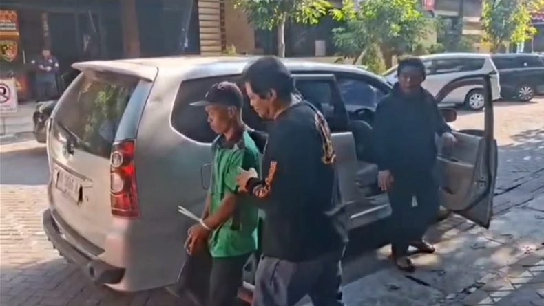 Nekat Mencuri di Minimarket Sidoarjo dengan Menjebol Tembok, Buruh Pabrik Ditangkap