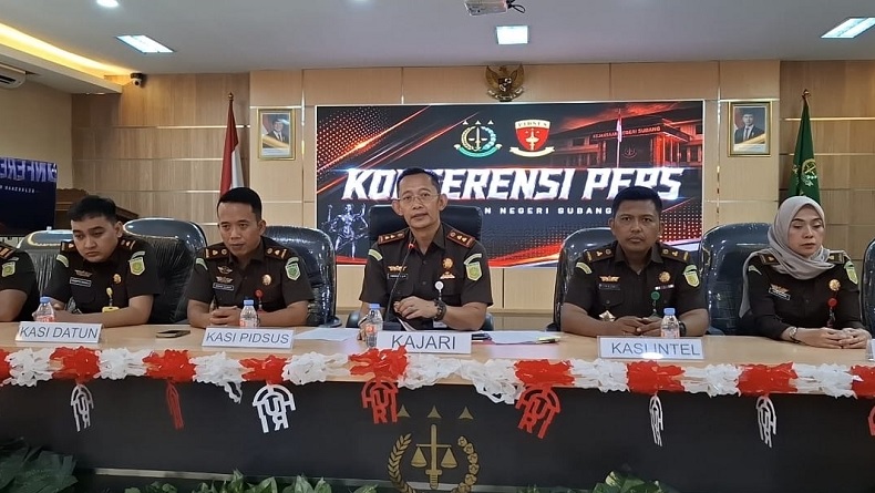 Kejari Subang Geledah 3 Lokasi Terkait Kasus Korupsi Pupuk Subsidi 