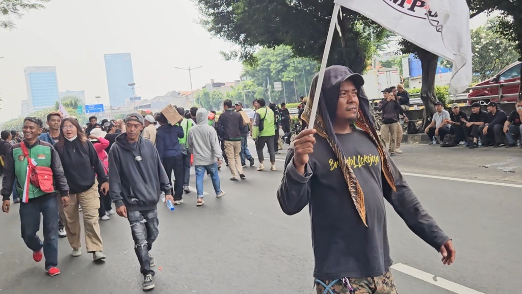 Massa Aksi Bubarkan Diri usai DPR Janji Sahkan RUU Perampasan Aset 15 Desember