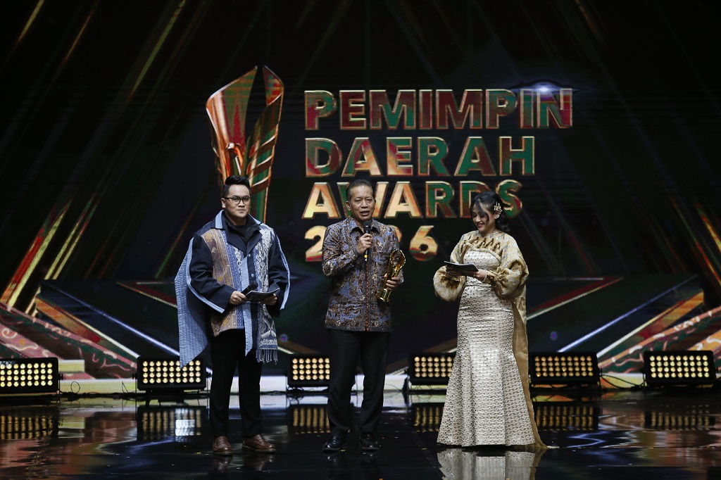 Pemimpin Daerah Awards 2026, Menkop Ferry Tekankan Peran Vital Kepala Daerah Sukseskan Kopdes Merah Putih