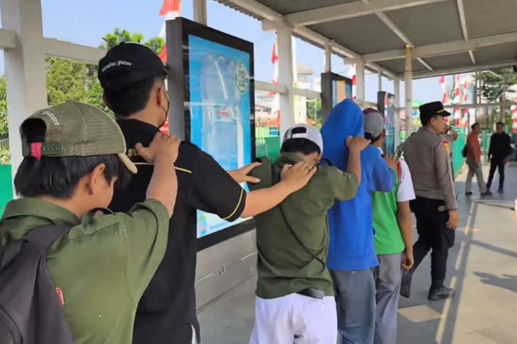 Belasan Siswa SMK Diamankan di Stasiun Bogor, Dicegat saat Hendak Ikut Demo ke Jakarta
