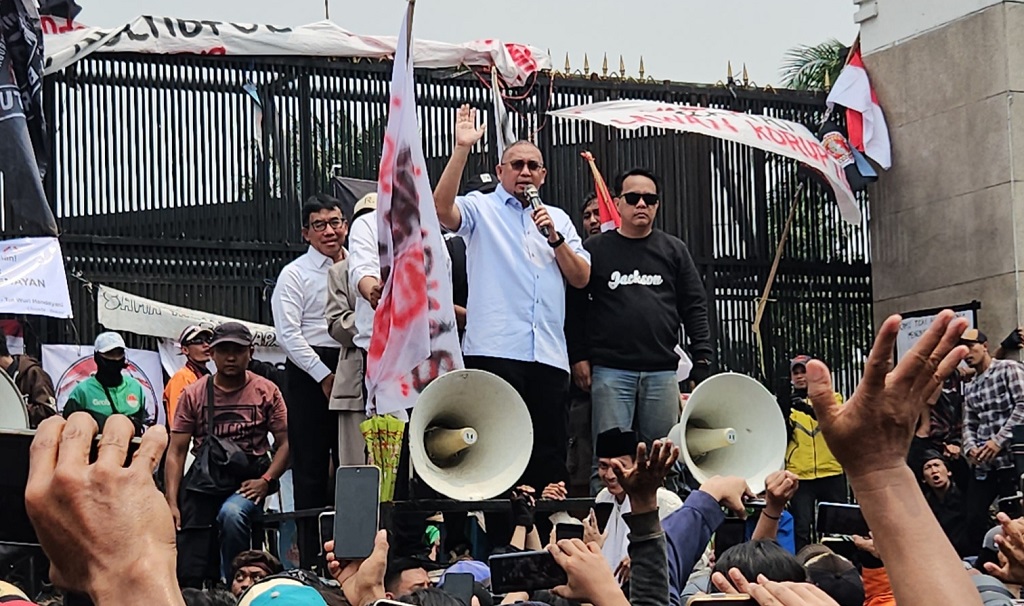 Momen Andre Rosiade Temui Pedemo, Sebut Pimpinan DPR bakal Mundur jika RUU Perampasan Aset Batal Disahkan