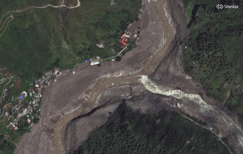 Banjir Nepal, 400 Pekerja PLTA Masih Terjebak di Terowongan Penuh Air dan Lumpur