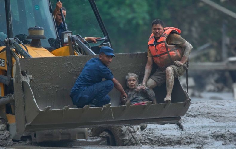 Jumlah Korban Tewas Banjir Nepal-China Nyaris 700 Orang, Baru 20 Jenazah Teridenfikasi
