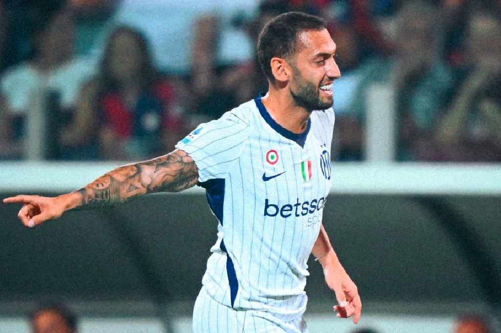Gol Hakan Calhanoglu Antar Inter Menang atas Cagliari, Nerazzurri Raih Kemenangan Kedua Beruntun