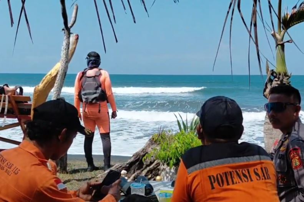 WNA Polandia Hilang di Pantai Tembles Jembrana, Diduga Terseret Arus saat Berenang