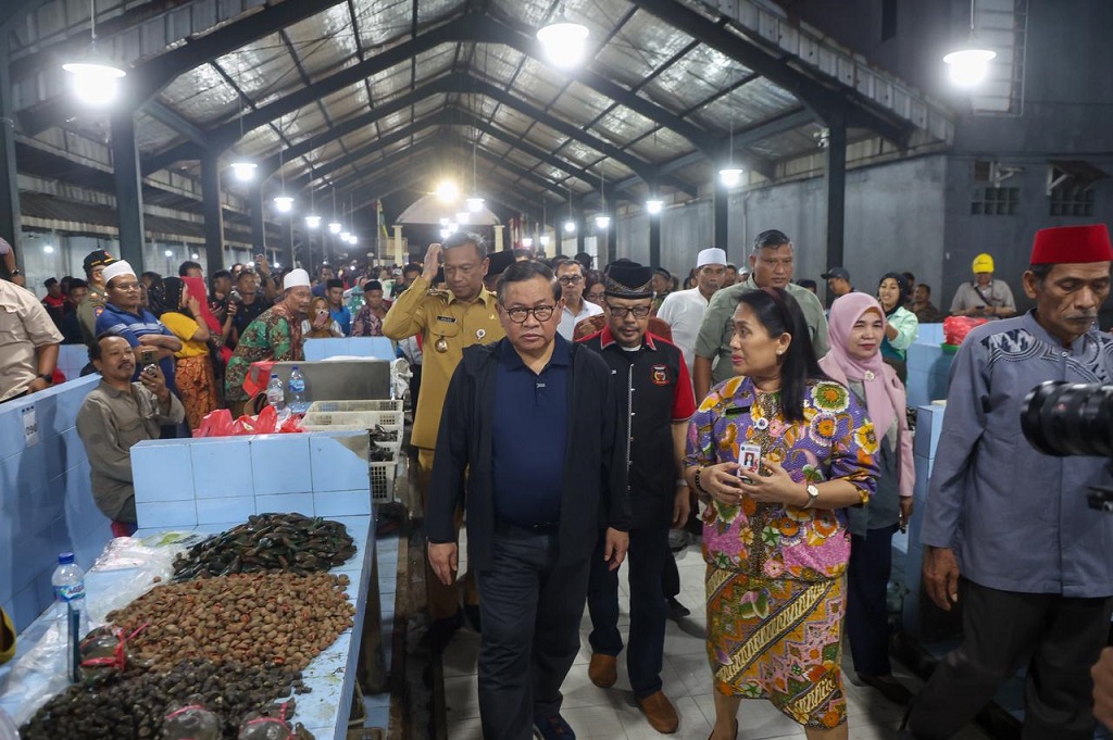 Pedagang di Trotoar Pindah ke Area Dalam Pasar Kramat Jati, Pemprov DKI Gratiskan Sewa 6 Bulan