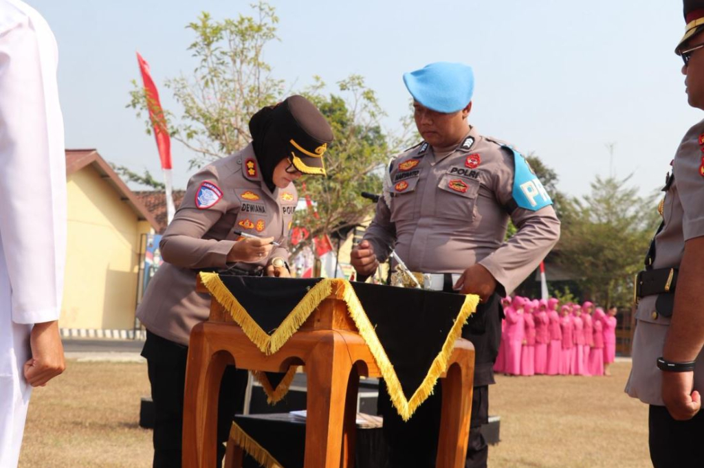 Sertijab 3 PJU dan 9 Kapolsek di Polres Sragen, Ini Nama-namanya