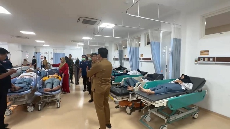 Puluhan Siswa Keracunan MBG, SMP-SMA Tri Bakti Sidoarjo Diliburkan