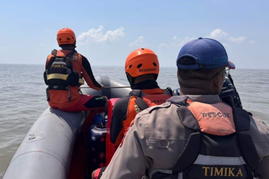 Kecelakaan Perahu Ketinting Terbalik Dihantam Ombak di Asmat, 7 Orang Hilang