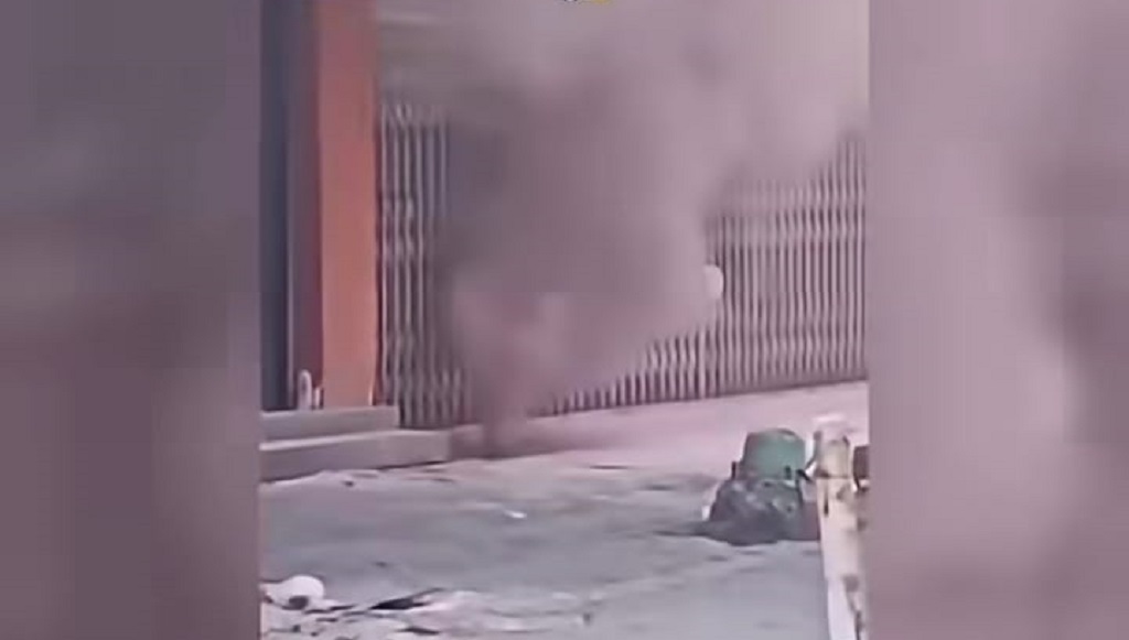 Viral Asap Pekat Muncul dari Dalam Tanah di Pasar Baru Jakpus, BPBD Ungkap Penyebabnya