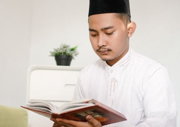 Manfaat Membaca Surat Yasin untuk Kehidupan