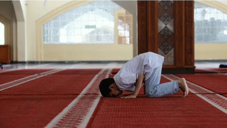 Tata Cara Sholat Dhuha Bagi Pemula, Lengkap dengan Niat dan Doa