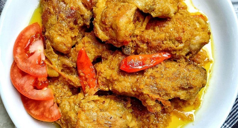 Cara Membuat Ayam Bumbu Pesmol yang Enak, Lengkap dengan Resepnya 