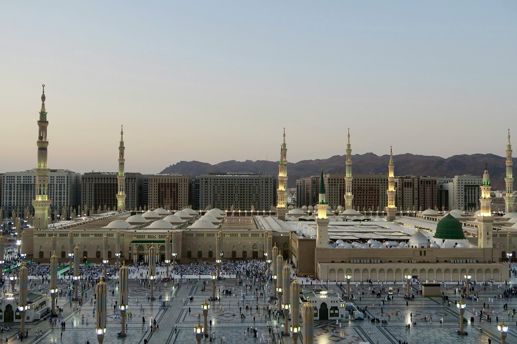 Bandara Riyadh Diserang Houthi, Penerbangan Langsung dari RI ke Jeddah-Madinah Normal