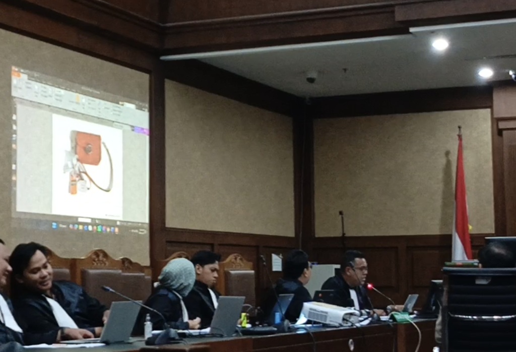 Eks Honorer Kemenag Akui Beli Range Rover dari Uang Fee Percepatan Korupsi Kuota Haji