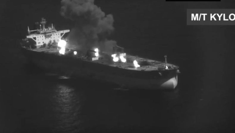 Panas! Bukan 1, AS Hancurkan 5 Kapal Tanker Iran