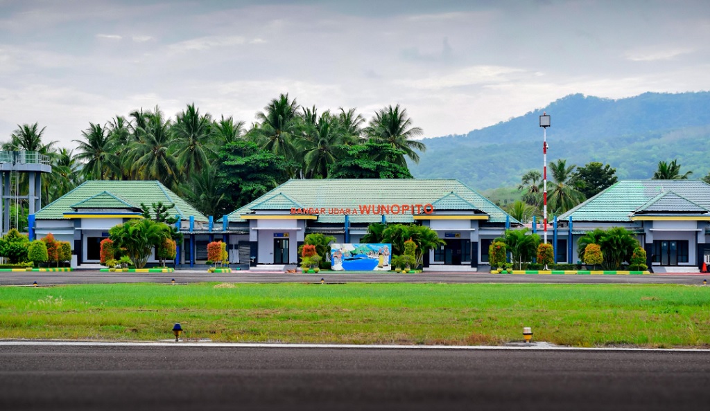 Bandara Wunopito Ditutup hingga 10 September Imbas Abu Vulkanik Gunung Lewotolok