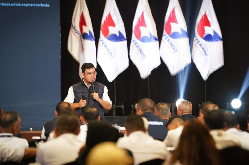 Bencana Jadi Momentum Bersatu, Amos Dorong Pemda dan DPRD Tapteng Percepat Pemulihan Ekonomi Warga