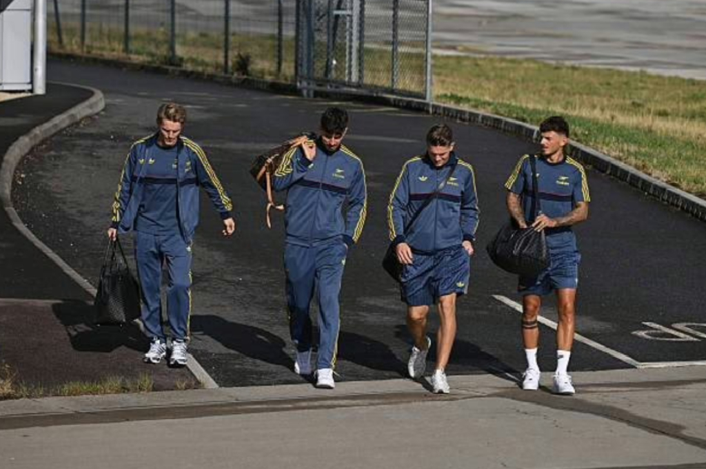 Persiapan Arsenal Lawan Napoli Kacau Terganggu Drama Penerbangan Inggris