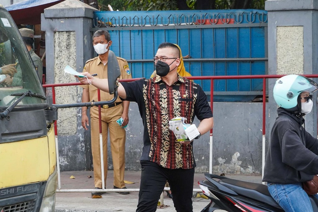 Erupsi Anak Krakatau, DPRD DKI Wanti-Wanti Pedagang Masker: Jangan Naikkan Harga Semaunya