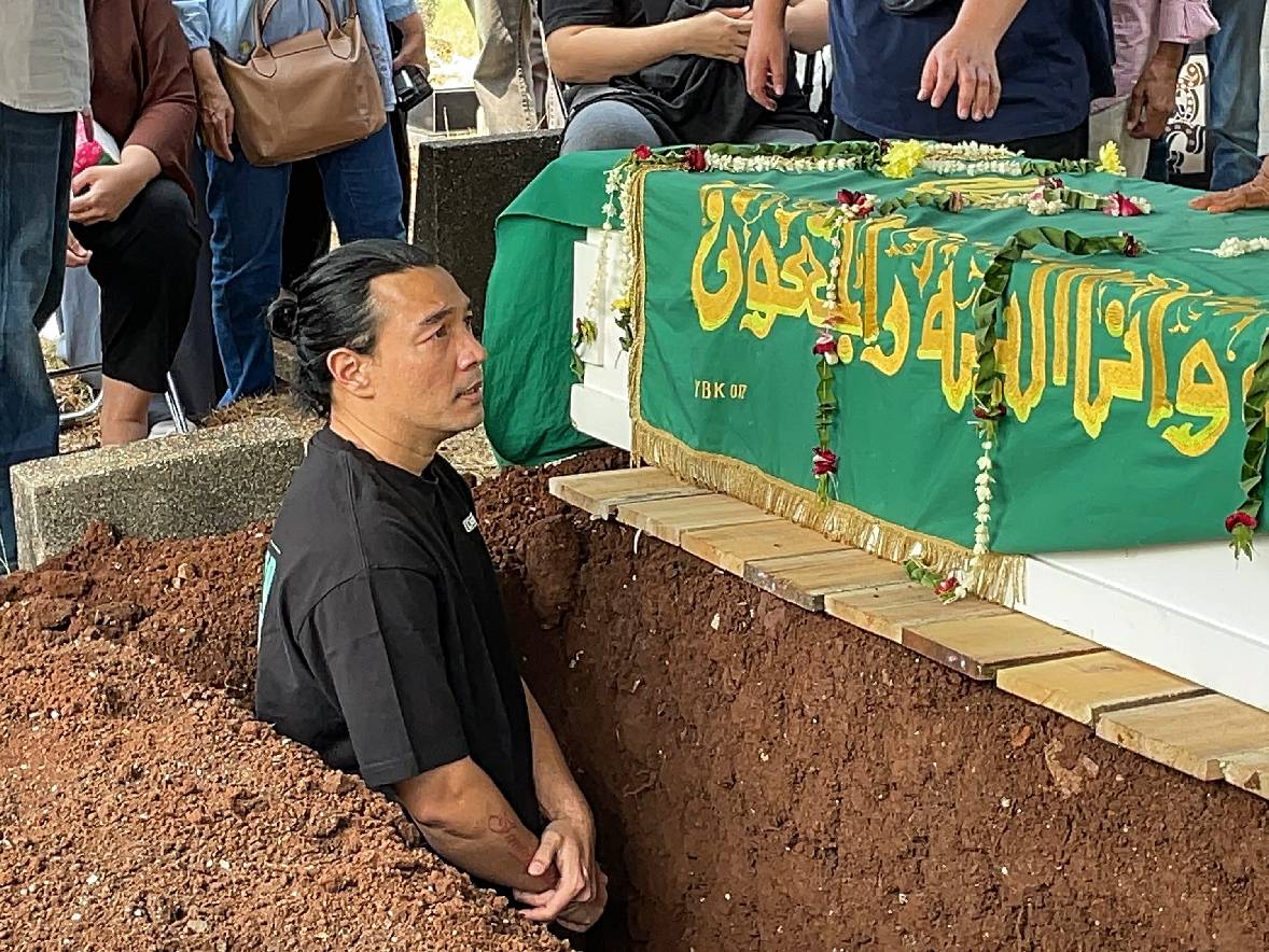 Innalillahi, Ayah Thalita Latief Meninggal Dunia