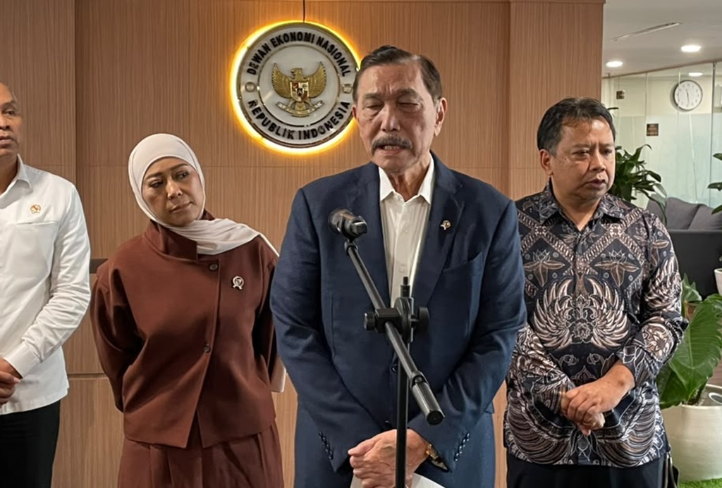 Luhut Ungkap Bansos Berbasis AI Diluncurkan Oktober 2026, 50 Juta Warga Jadi Sasaran