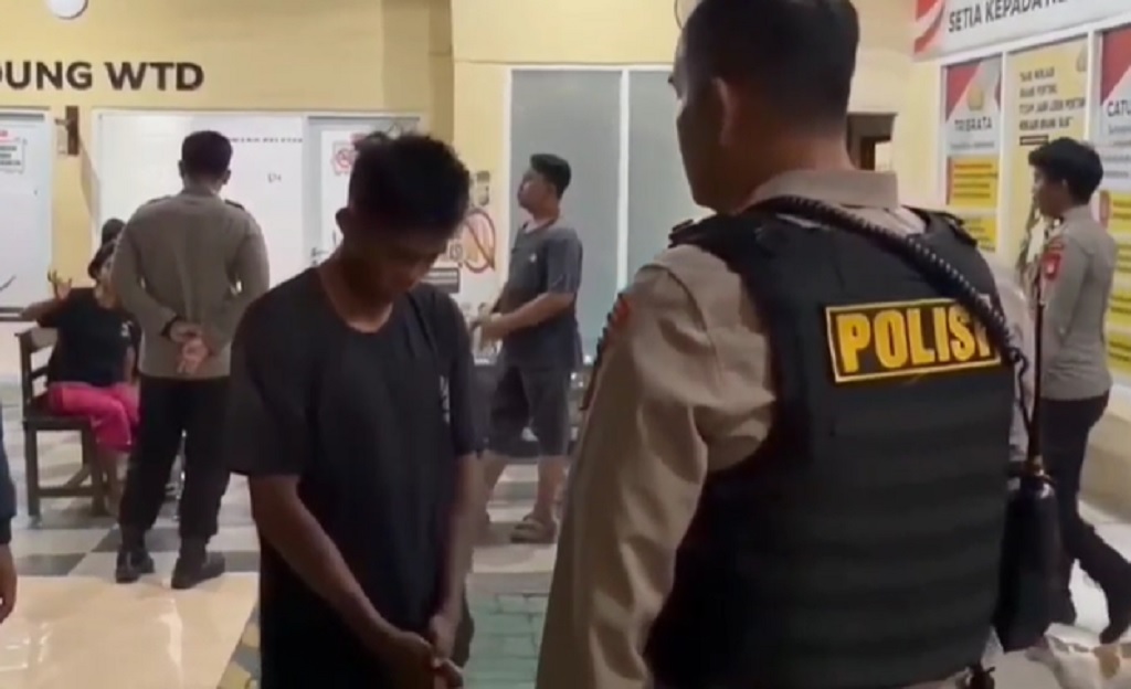 Pulang Pesta Miras, Suami di Makassar Aniaya Istri Pakai Kayu Balok