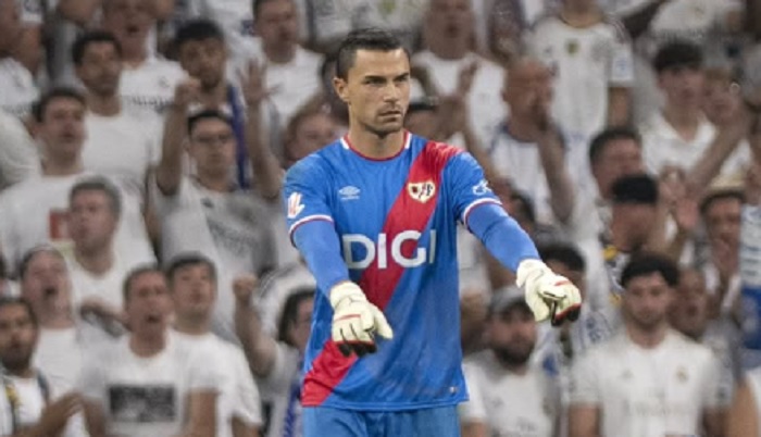 Emil Audero Kebobolan 4 Gol, Rayo Vallecano Dihajar Real Madrid
