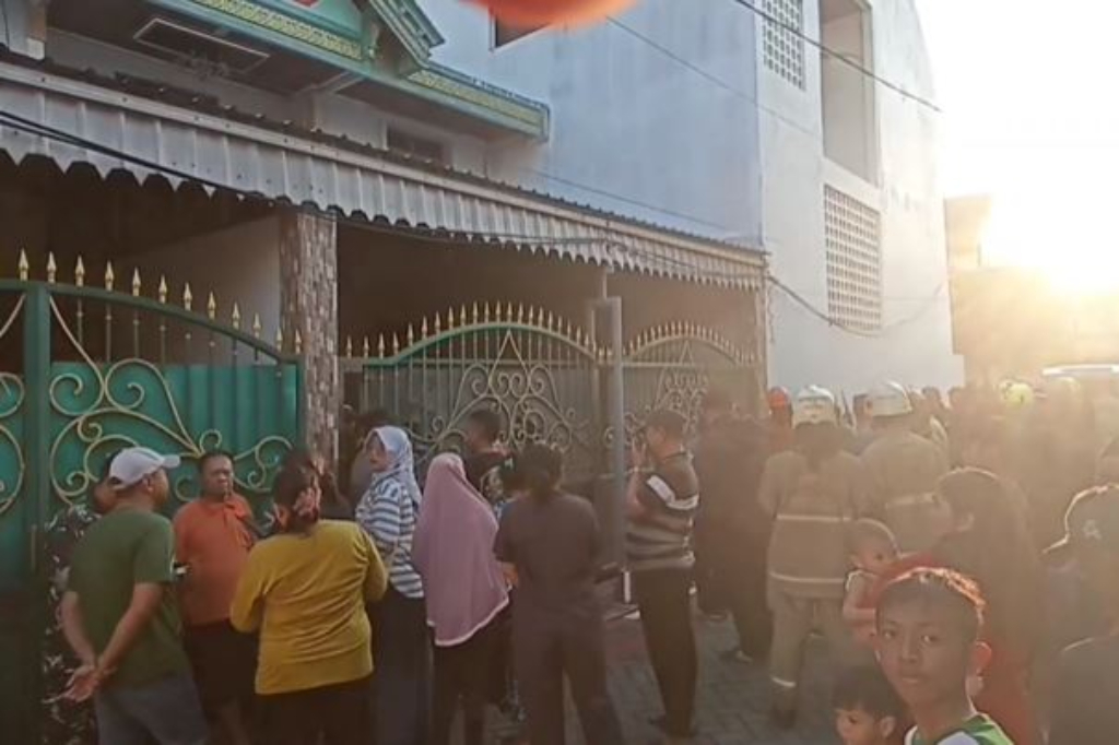Kebakaran Rumah di Surabaya, 2 Bocah Kakak Adik Tewas dalam Kamar Diduga Terkunci