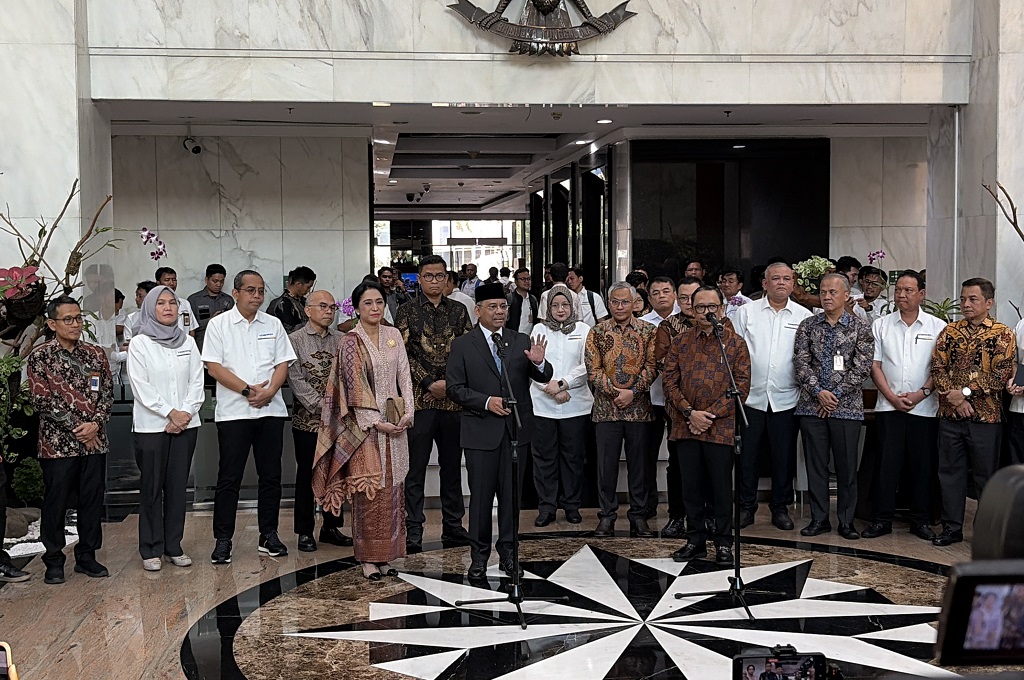 Suahasil Disambut Meriah Pegawai Kemenkeu, Instruksikan Bikin Bangga Masyarakat Indonesia