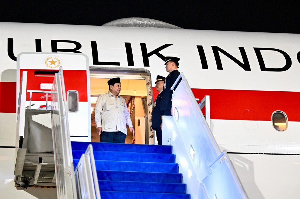 Prabowo Tiba di Tanah Air usai Hadiri KTT BRICS 2026 di India