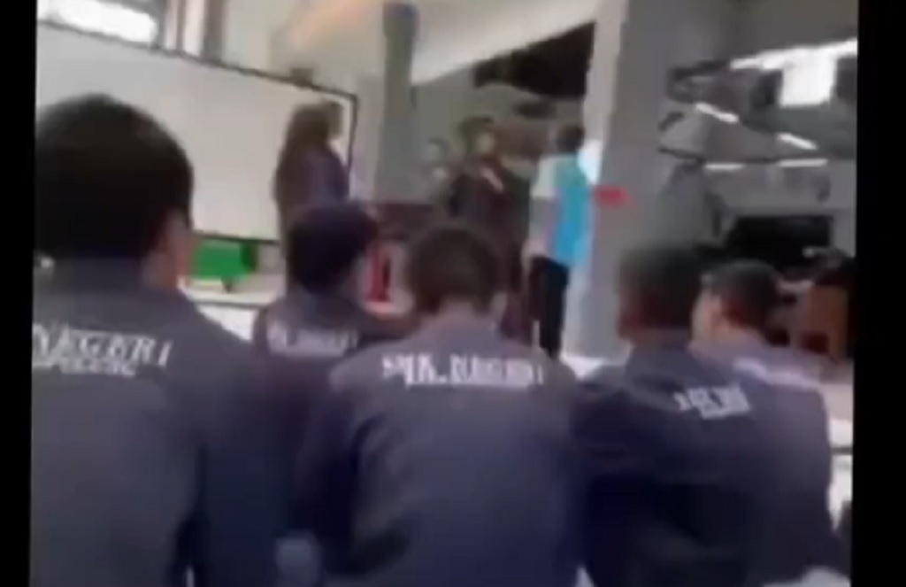 2 Oknum Guru SMK Karangpucung Cilacap Dinonaktifkan usai Viral Lecehkan Siswi