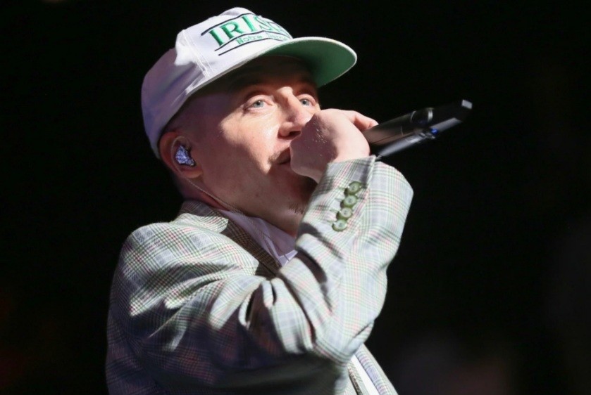 Didepak dari Tur Konser Ed Sheeran, Rapper Macklemore Sumbang Rp18 Miliar untuk Palestina